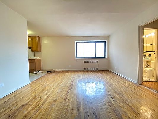 3rd image of 14148 84th Dr #3