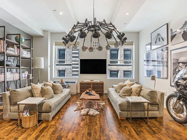 15 Broad St APT 1424, New York, NY 10005