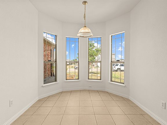 5th image of 7308 Silver City Dr