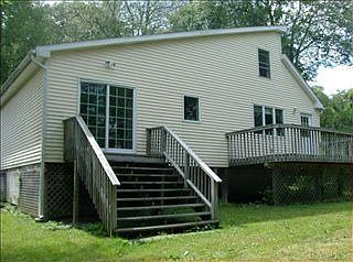 2nd image of 4 Tilly Foster Ct