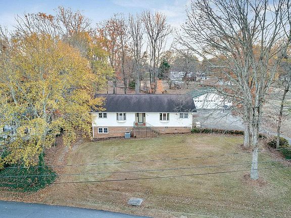 5th image of 149 Greenvista Ln