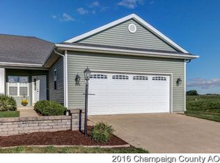 3316 Boulder Ridge Dr, Champaign, IL 61822