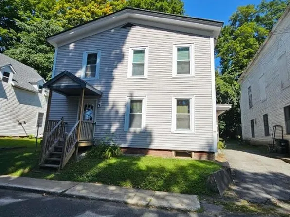 27 Hancock St Unit 2, Hinsdale, NH 03451