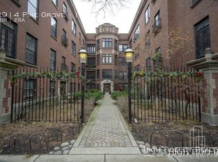2914 N Pine Grove Ave APT 1, Chicago, IL 60657