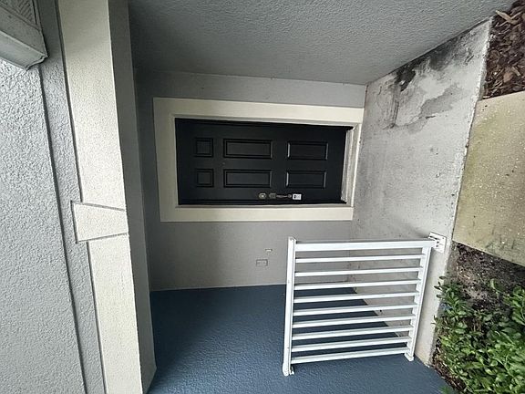 3rd image of 13090 Lexington Summit St