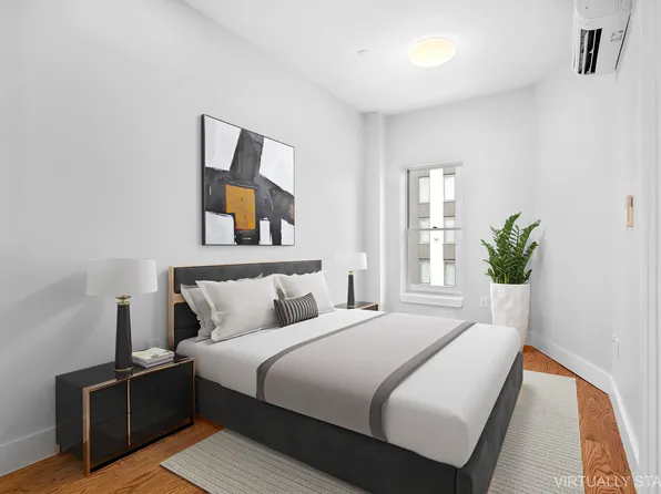 550 Van Buren Street image 3 of 4