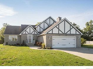 2847 W River Rd, Grand Island, NY 14072