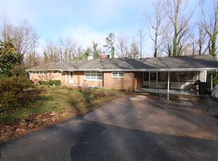 910 Wo Ezell Blvd, Spartanburg, SC 29301