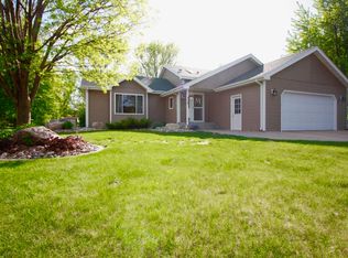 715 5th St N, Breckenridge, MN 56520