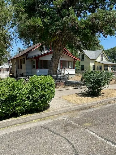 320 S 4 E Photo 1