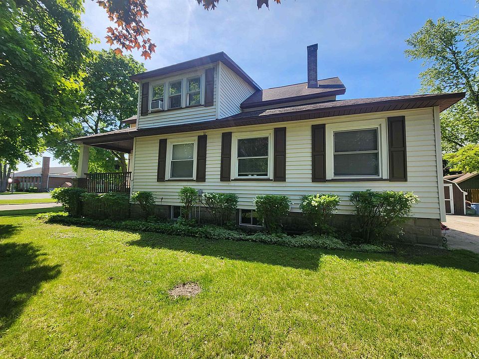1st image of 1006 Main St