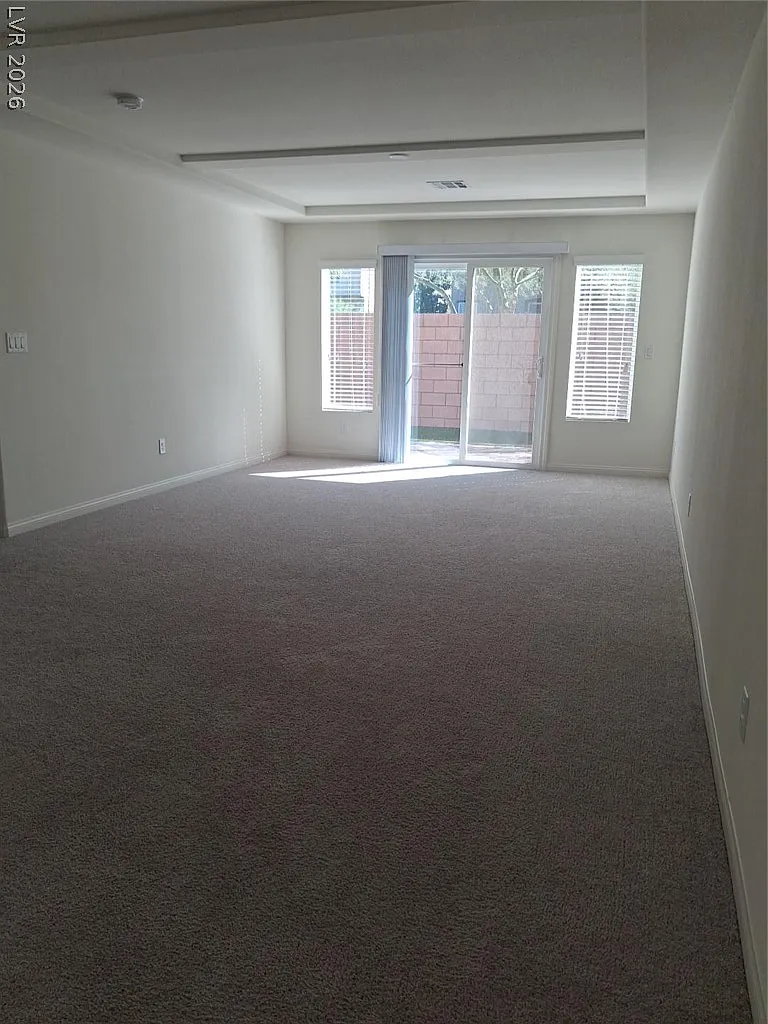 4 bed, 3.0 bath, 2641 sqft, $2,539 — Photo 4