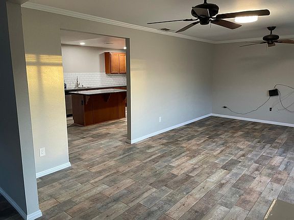 3rd image of 3319 Sierra Ave