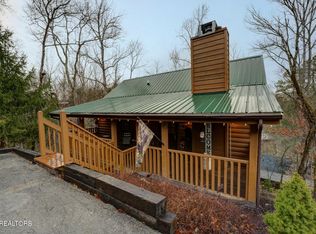 919 Deer Run Way, Sevierville, TN 37862