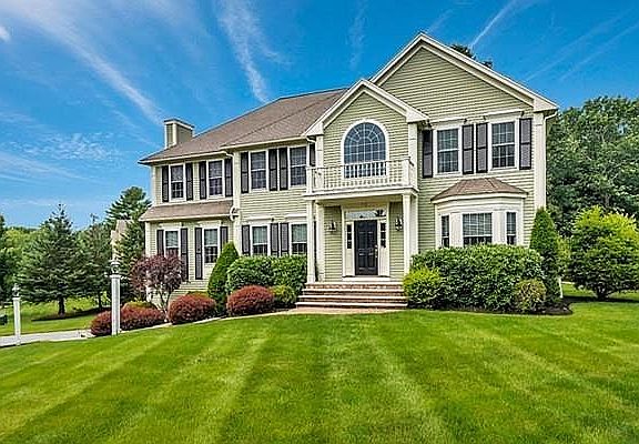 2nd image of 50 Avery Park Dr