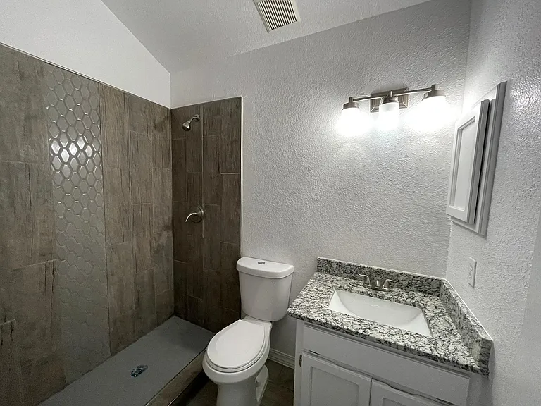 567 Kieffer Ln — Photo 30