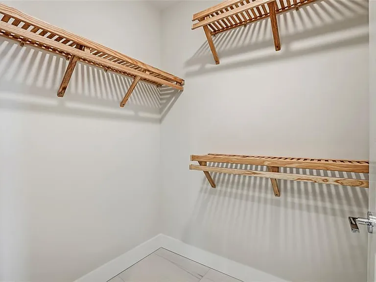 275 1st Ave S #1008 — Photo 32