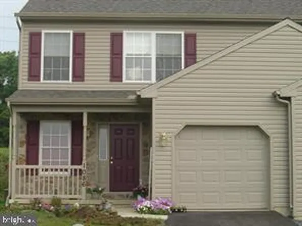 407 Elmshire Dr, Lancaster, PA 17603