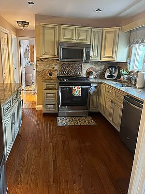1st image of 53 Richard Ln Floor 1