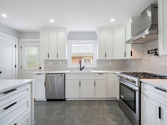 3rd image of 73-30 244th St