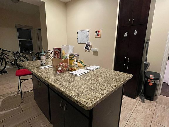 4th image of 4639 N Lawndale Ave Unit 3