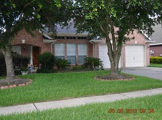 10415 Courtley St, Houston, TX 77065
