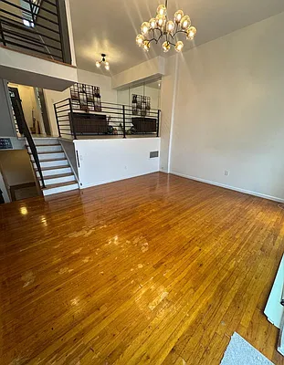 Living room, photo 1