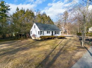 3 Esek Hopkins Rd, Scituate, RI 02857