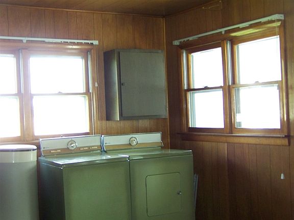 2nd image of 4901 W County Road 350 S