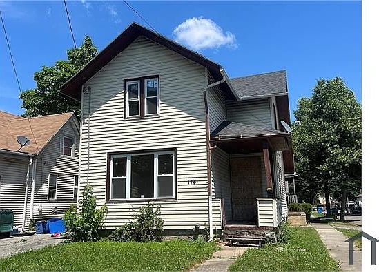 4th image of 174 Sherman St