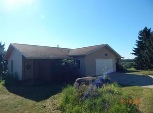 11650 Lisbon St SE, Paris, OH 44669