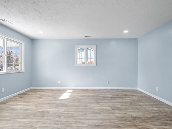 5th image of 11320 Stoeppelwerth Dr