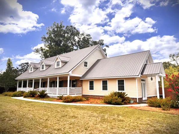 379 McClure Ln, Walterboro, SC 29488