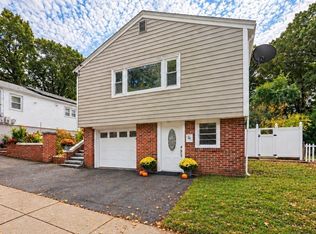 10 Ellswood St, West Roxbury, MA 02132