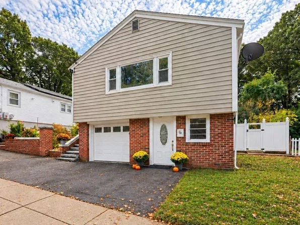 10 Ellswood St, West Roxbury, MA 02132