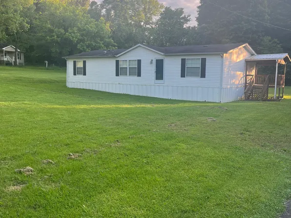 105 W Drake St, Drakesboro, KY 42337