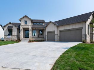 8452 W Mossy Stone St, Maize, KS 67101