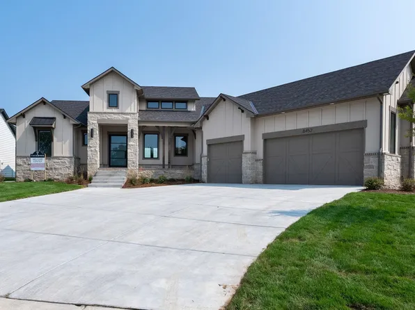 8452 W Mossy Stone St, Maize, KS 67101