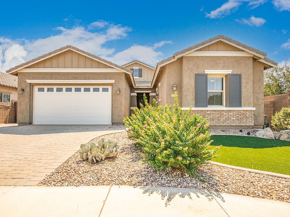 1st image of 20297 E Mockingbird Dr