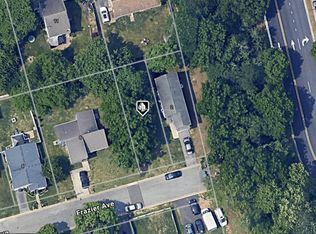 4 Frazier Ave, New Castle, DE 19720