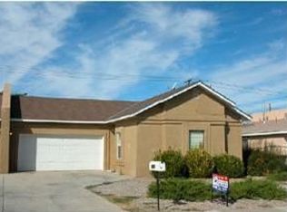 427 58th St NW, Albuquerque, NM 87105