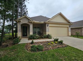 3031 Whitman Dr, Montgomery, TX 77356
