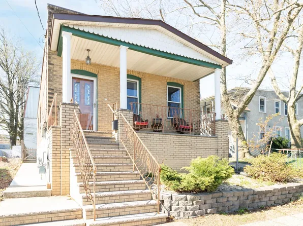 449 Keene St, Perth Amboy, NJ 08861