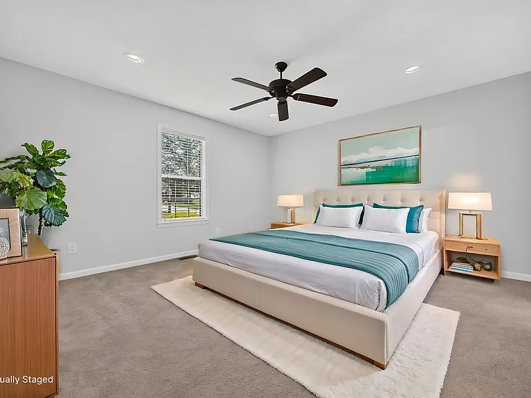 11 Julius Cir — Photo 8