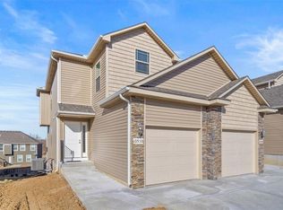 10510 Kane Dr, Kansas City, KS 66109