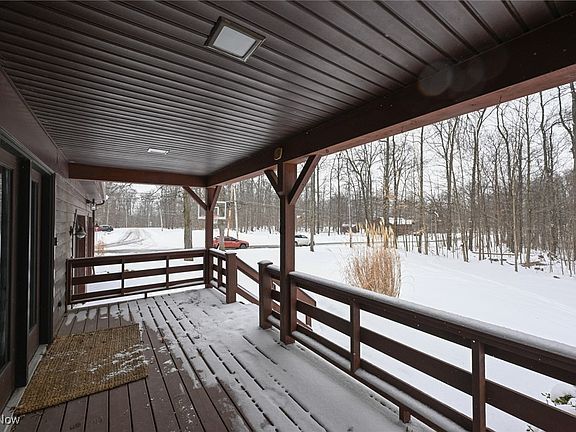 3rd image of 1399 Brandy Ln