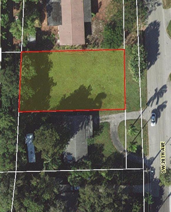 1st image of 443 SW 20TH Avenue