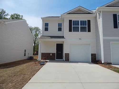 208 Oakmont Valley Trl Photo 1