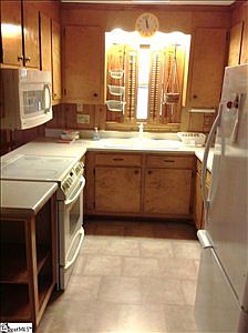 2nd image of 188 Oakvale Dr