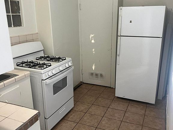 3rd image of 344 Tennessee St NE #B